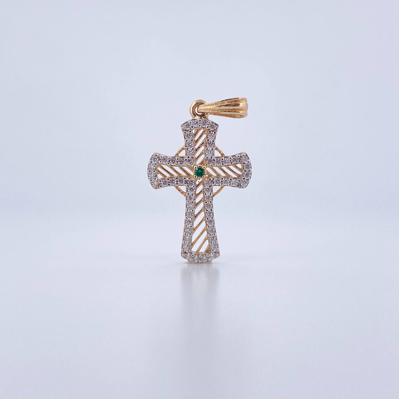 Dije Silueta Cruz 1.9gr / 2.9cm / Circones Blancos Verde Oro Amarillo 18K &