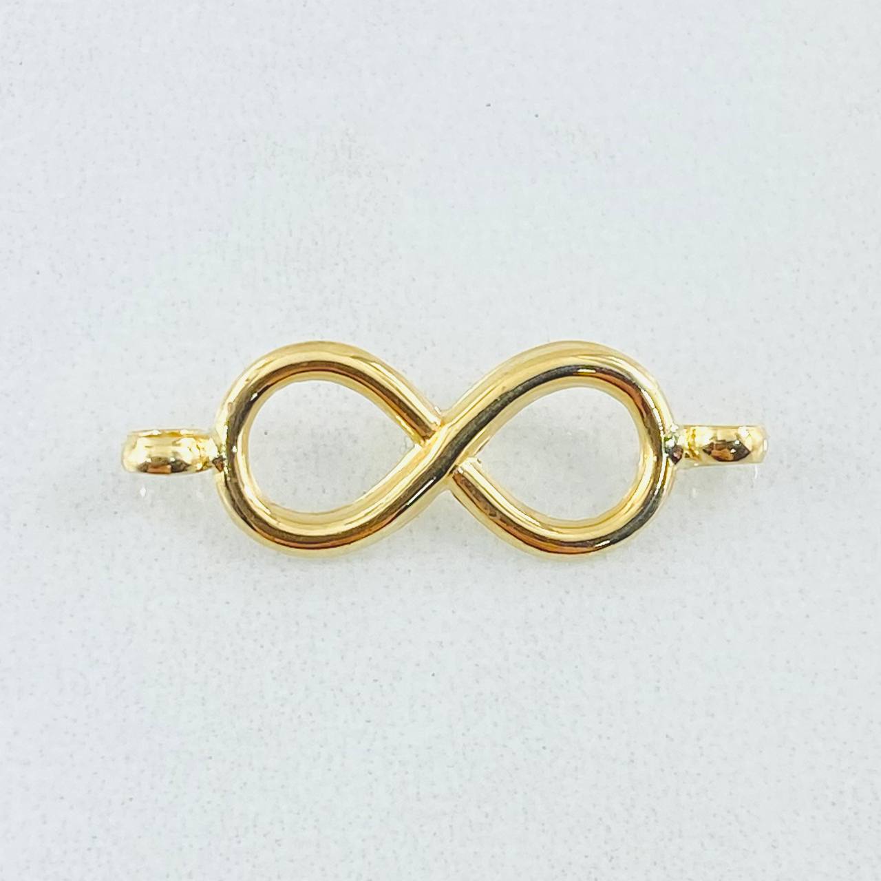 Infinity Charm 0.4gr / 1 in / 18K Gold