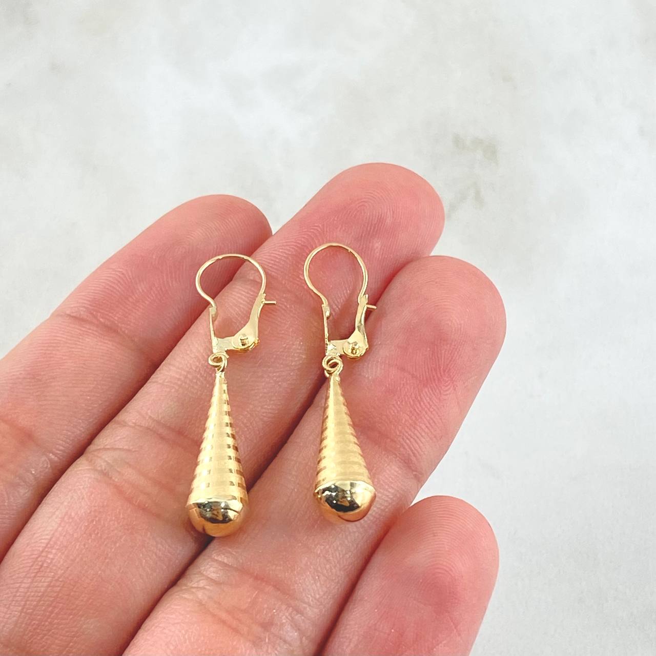 Candongas Lagrima 1gr / 1 1/4 in / Oro Amarillo 18K