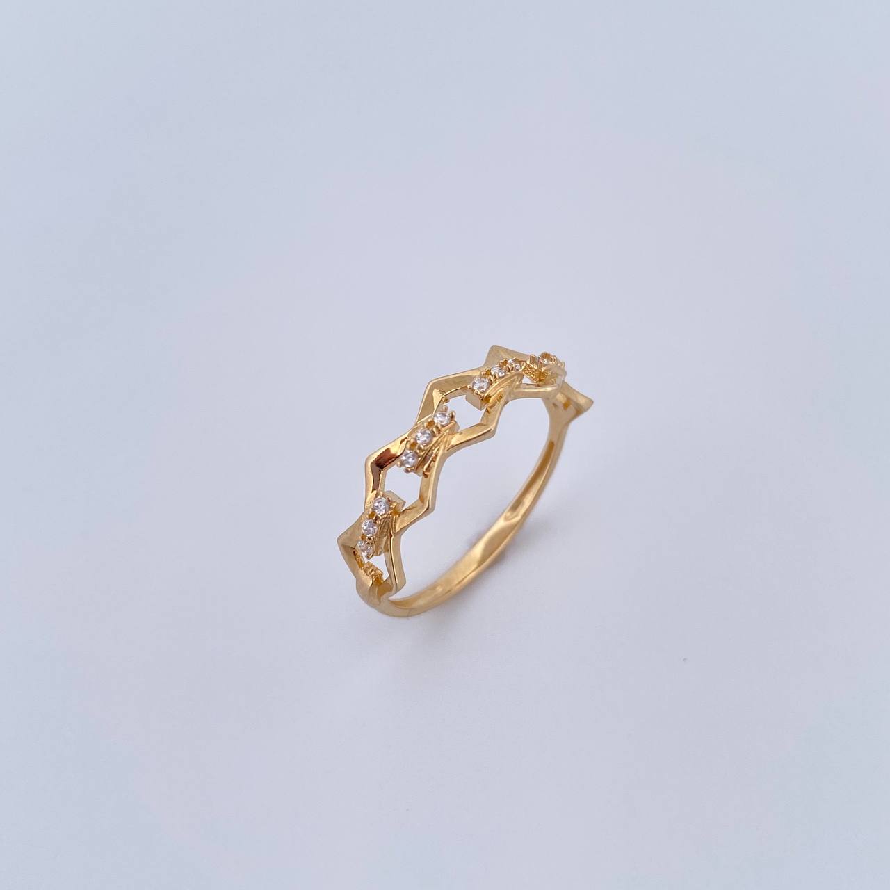 Churumbela Ring Rhombuses 1.65gr / Size 5 1/2 / White Zircons 18K Yellow Gold $