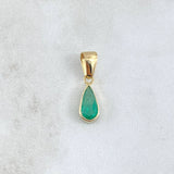 Dije Gota Lisa 0.95gr / 2cm / Esmeralda 94pts Oro Amarillo 18K (Joya) ©
