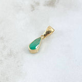 Dije Gota Lisa 0.95gr / 2cm / Esmeralda 94pts Oro Amarillo 18K (Joya) ©