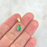 Dije Gota Lisa 0.95gr / 2cm / Esmeralda 94pts Oro Amarillo 18K (Joya) ©