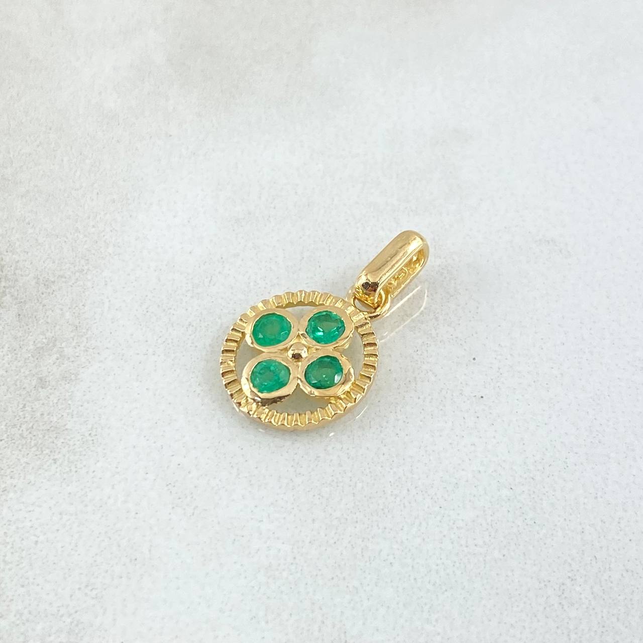 Dije Aro Tetra Mosaical 1.5gr / 1.9cm / Esmeraldas 26pts Oro Amarillo 18K (Joya) ©