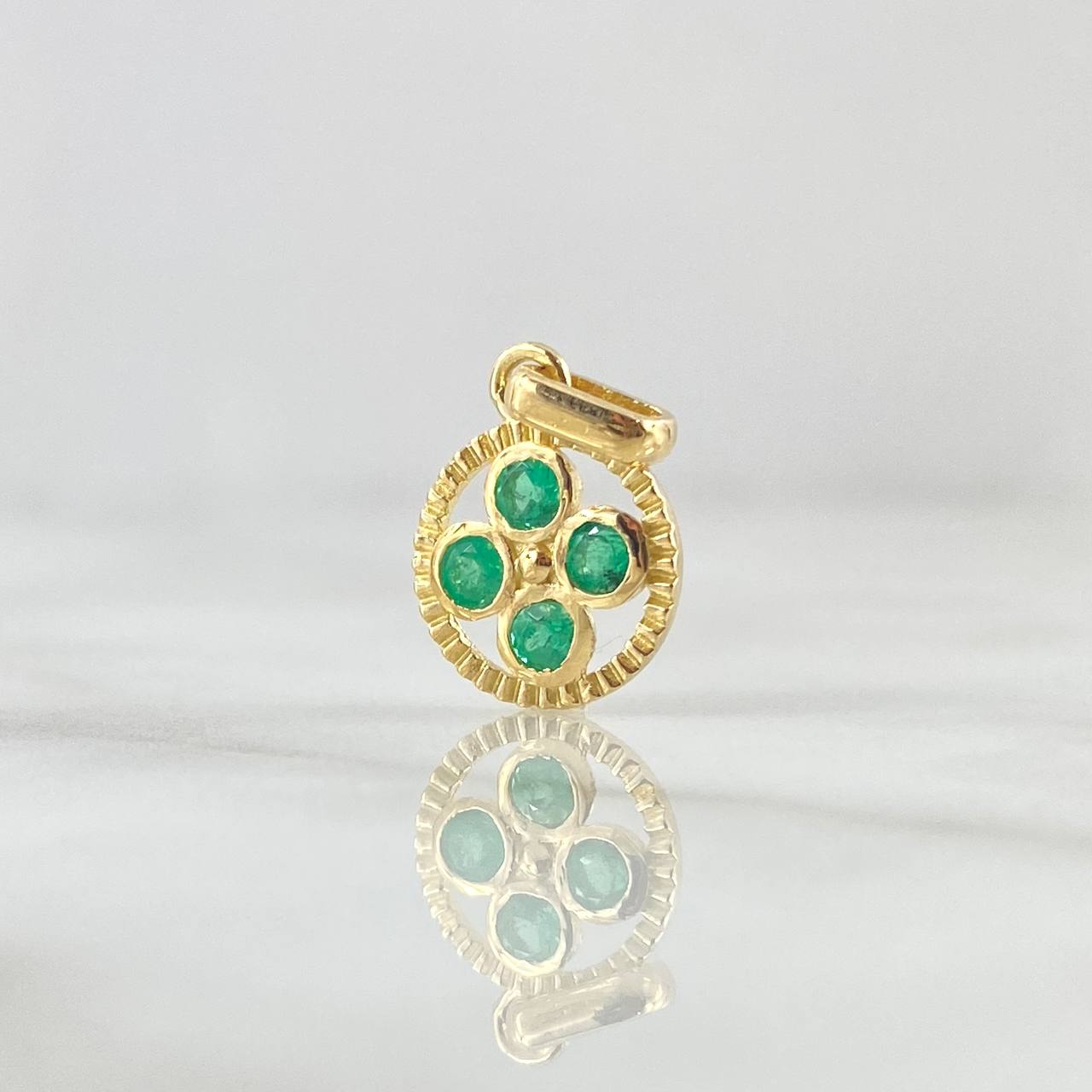 Dije Aro Tetra Mosaical 1.5gr / 1.9cm / Esmeraldas 26pts Oro Amarillo 18K (Joya) ©