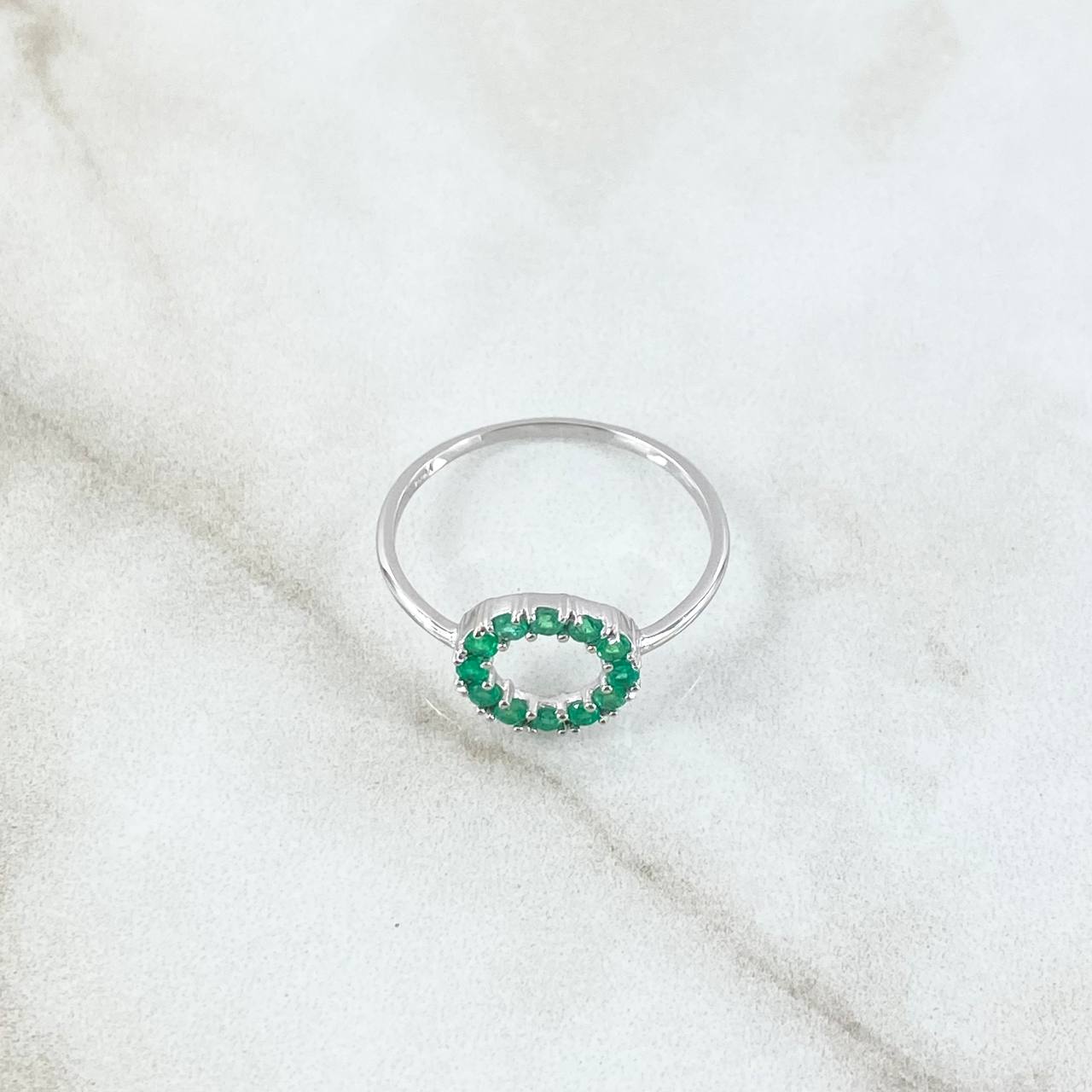 Hollow Circle Ring 1.4gr / T6 3/4 / 25Pts Emeralds 18K White Gold (Jewel)