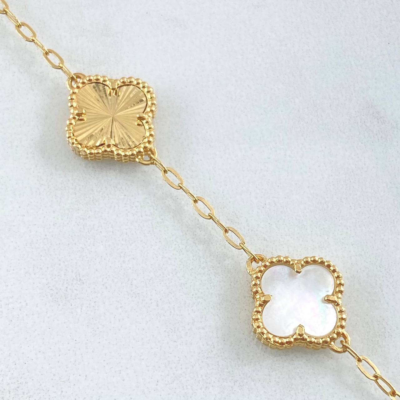 Classic Link Bracelet Clover 7.1gr / 7.1in-7.5in / Special Pearl 18K Gold -