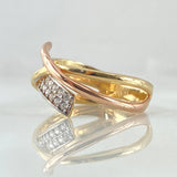 Crossed Ring 3.6gr / Size 6 1/4 / 18K Gold