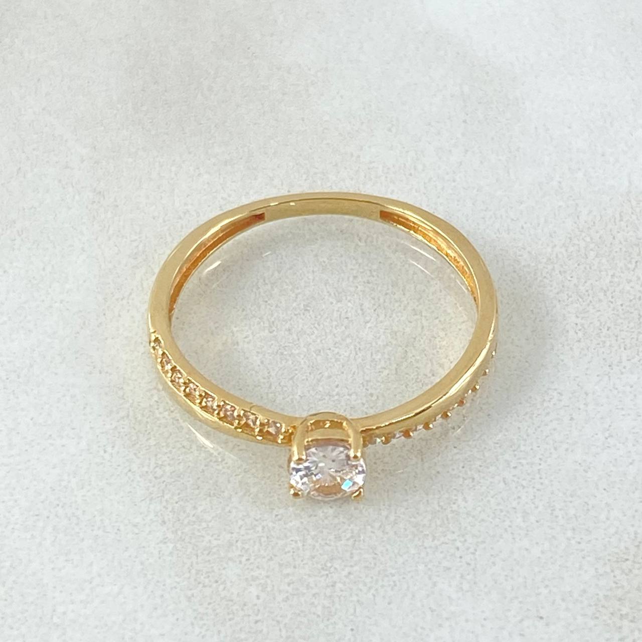 Anillo Solitario 1.6gr / T5 3/4 / Oro 18K