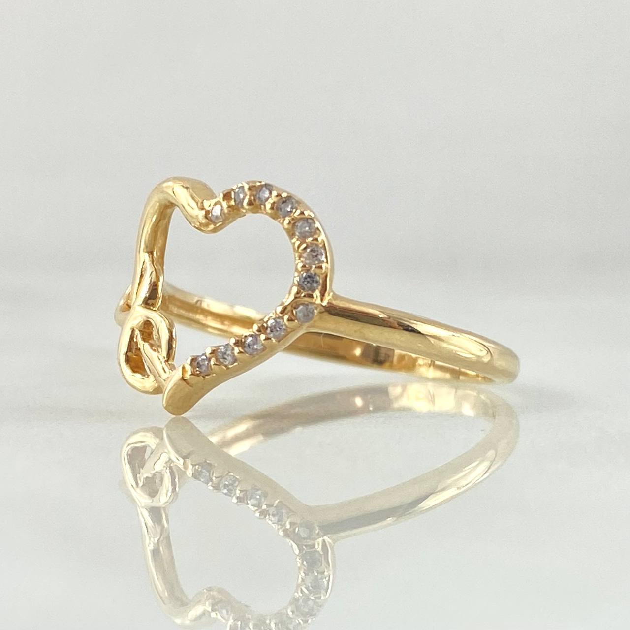 Infinity Heart Ring 2gr / Size 7 3/4 / 18K Gold -