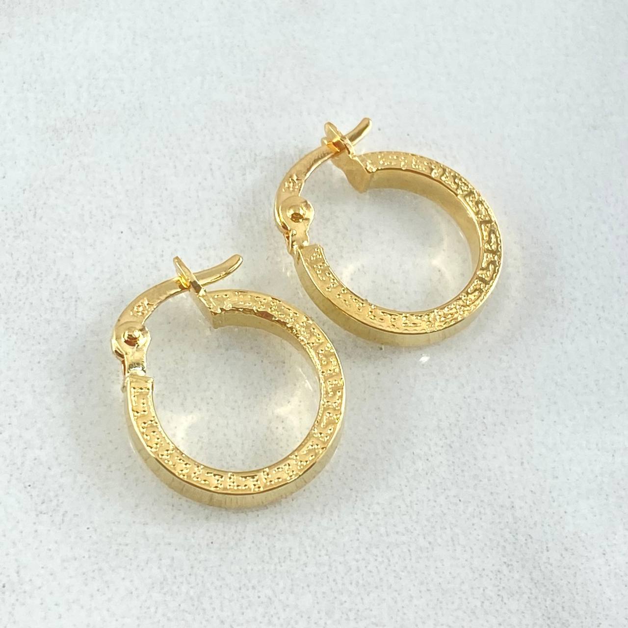 Candongas Tribal 1gr / 1.4cm / Oro 18K *