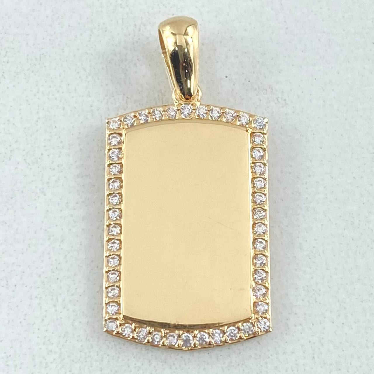 Rectangular Plate Pendant 2.4gr / 1 in / Yellow Gold 18K