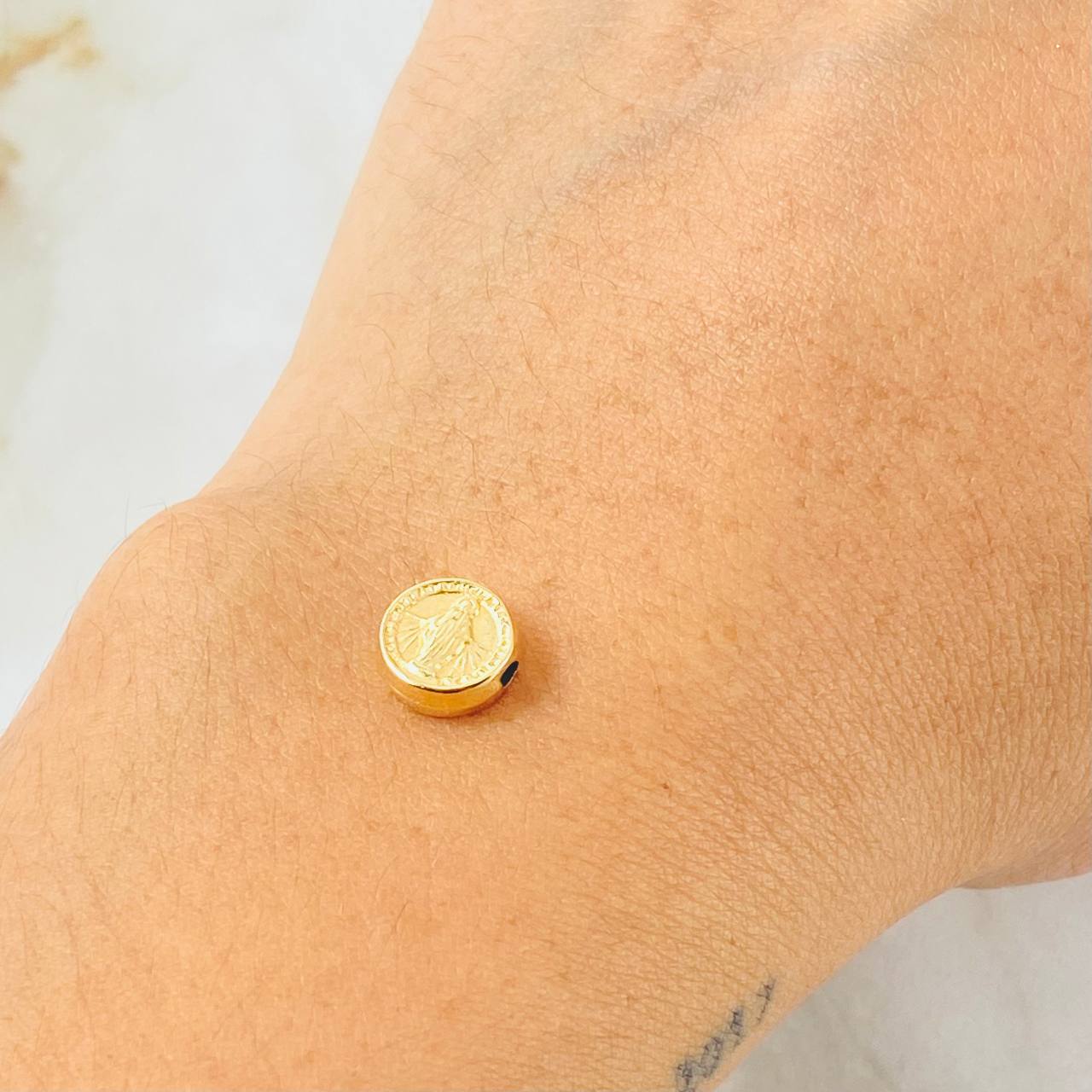 Herraje Virgen Milagrosa 0.55gr / 1/2 in / Oro Amarillo 18K *