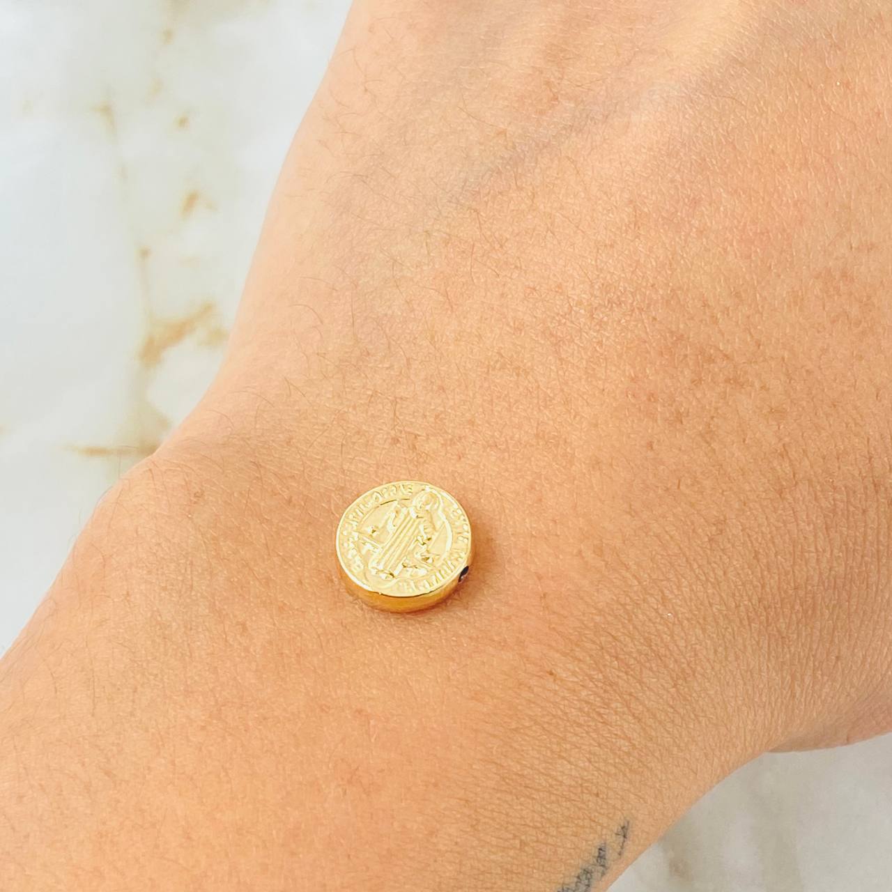 Herraje San Benito 0.75gr / 1/2 in / Oro Amarillo 18K