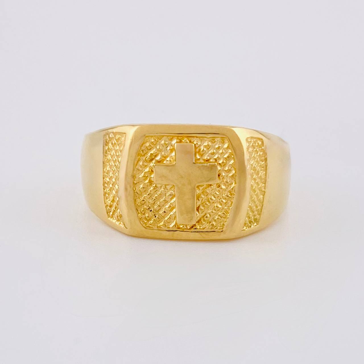 Anillo Sello Cruz 4g / T7 1/2 Oro Amarillo 18K