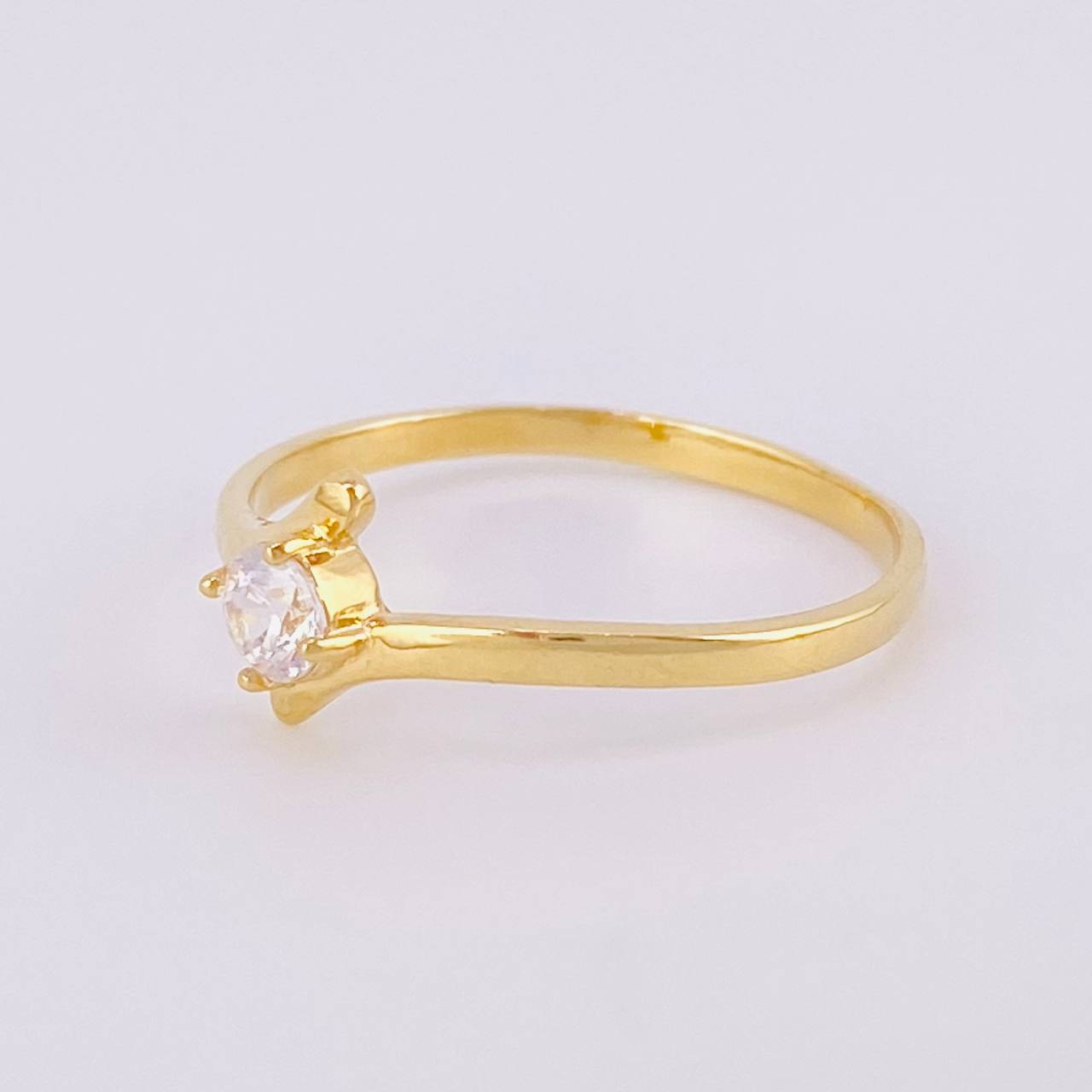 Anillo Solitario Cruzado 1.8g / T4 3/4 Oro Amarillo 18K