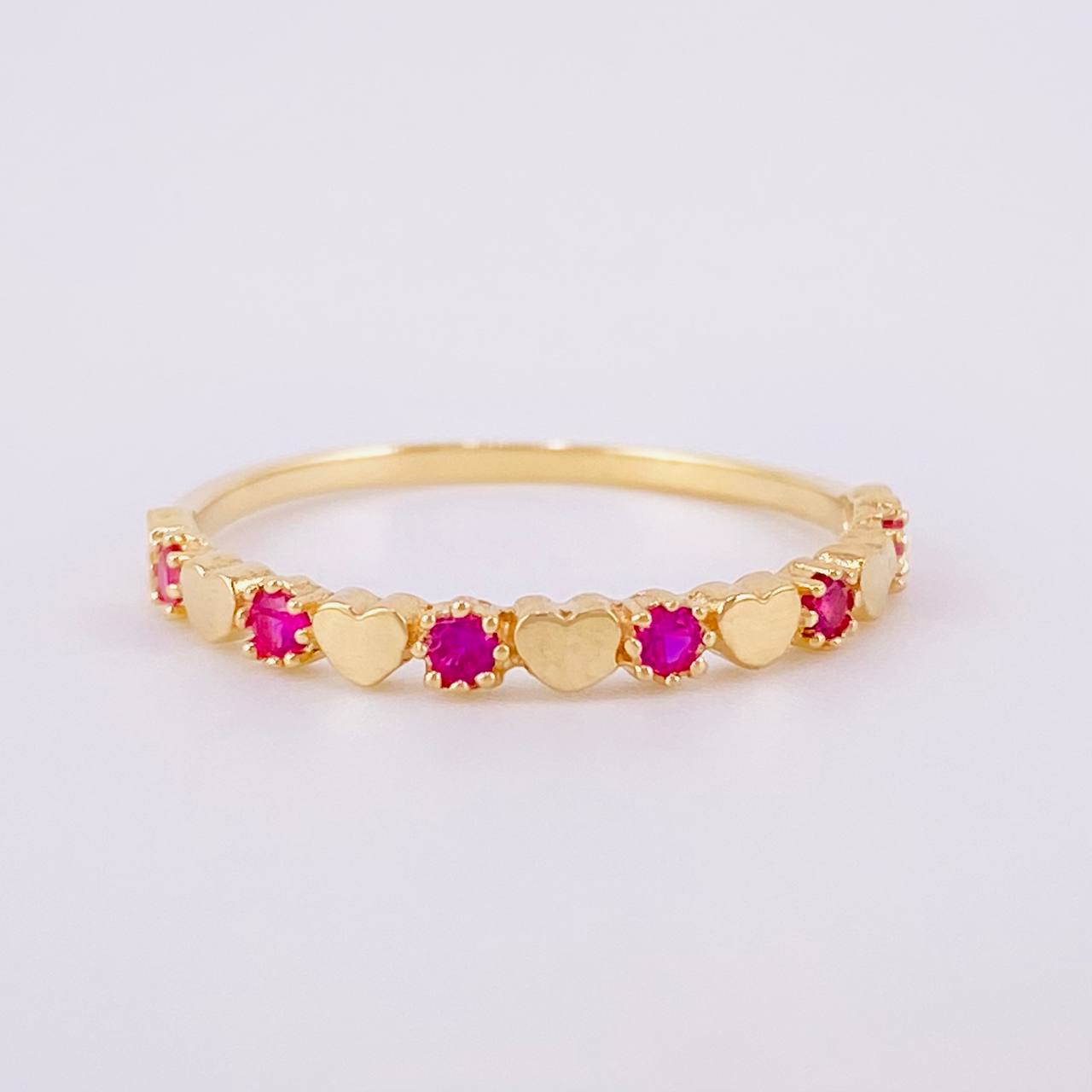 Anillo Corazones Intercalados 1.55g / T7 3/4 Oro Amarillo 18K