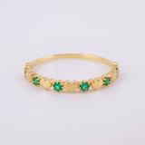 Interspersed Hearts Ring 1.2g / T6 1/4 Yellow Gold 18K
