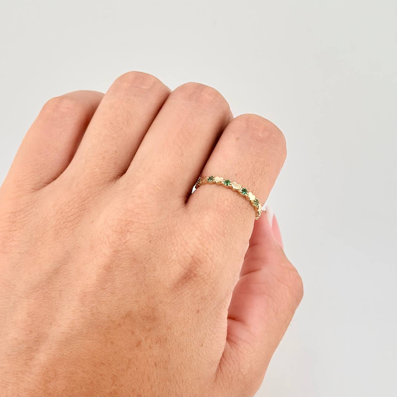 Interspersed Hearts Ring 1.2g / T6 1/4 Yellow Gold 18K