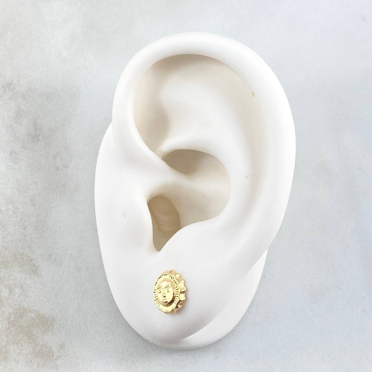Topos Sol 0.75gr / 8mm Texturizado Oro Amarillo 18K