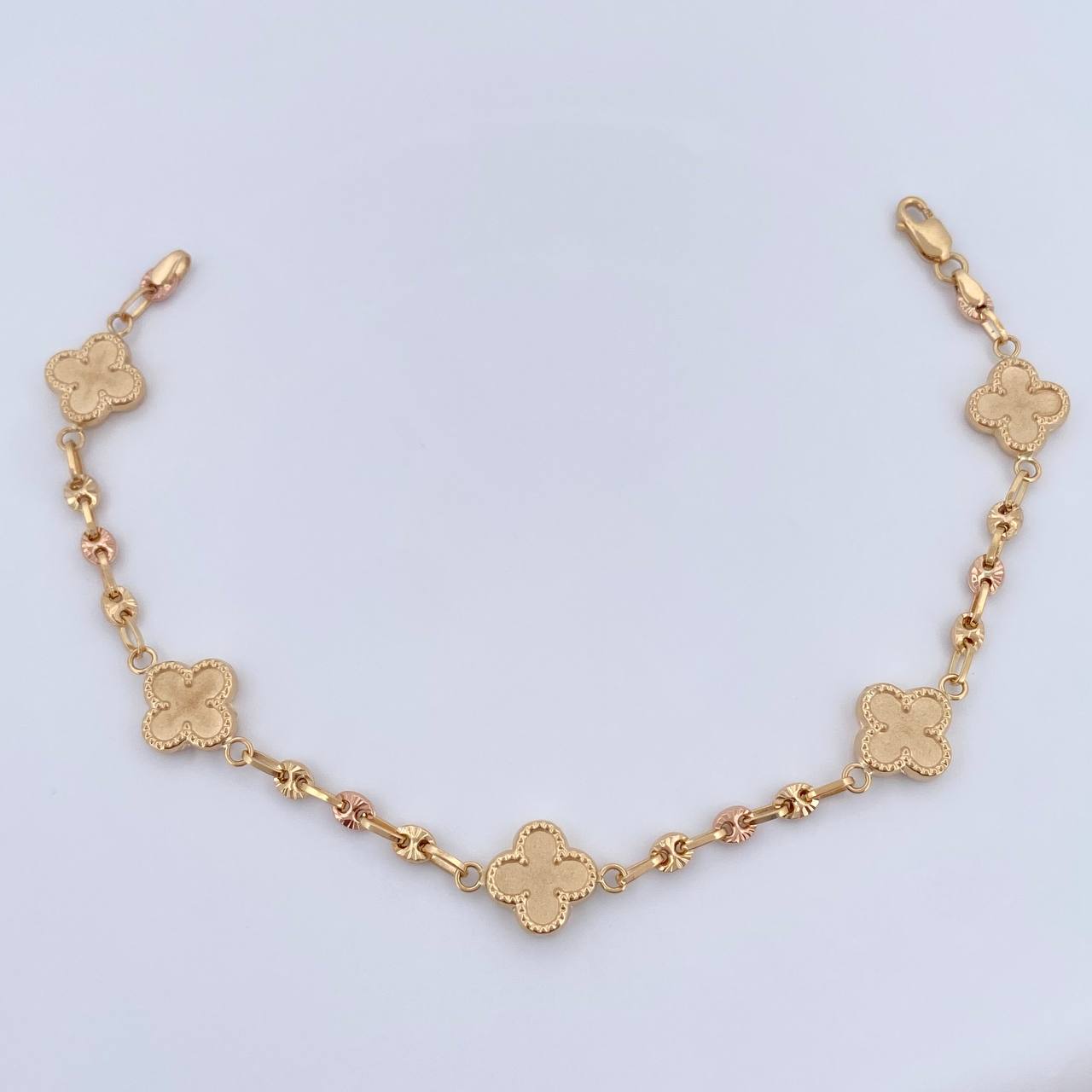 Clover Bracelet Gc 5.2gr / 7 1/2 in / Two Tone Yellow Rose 18K &