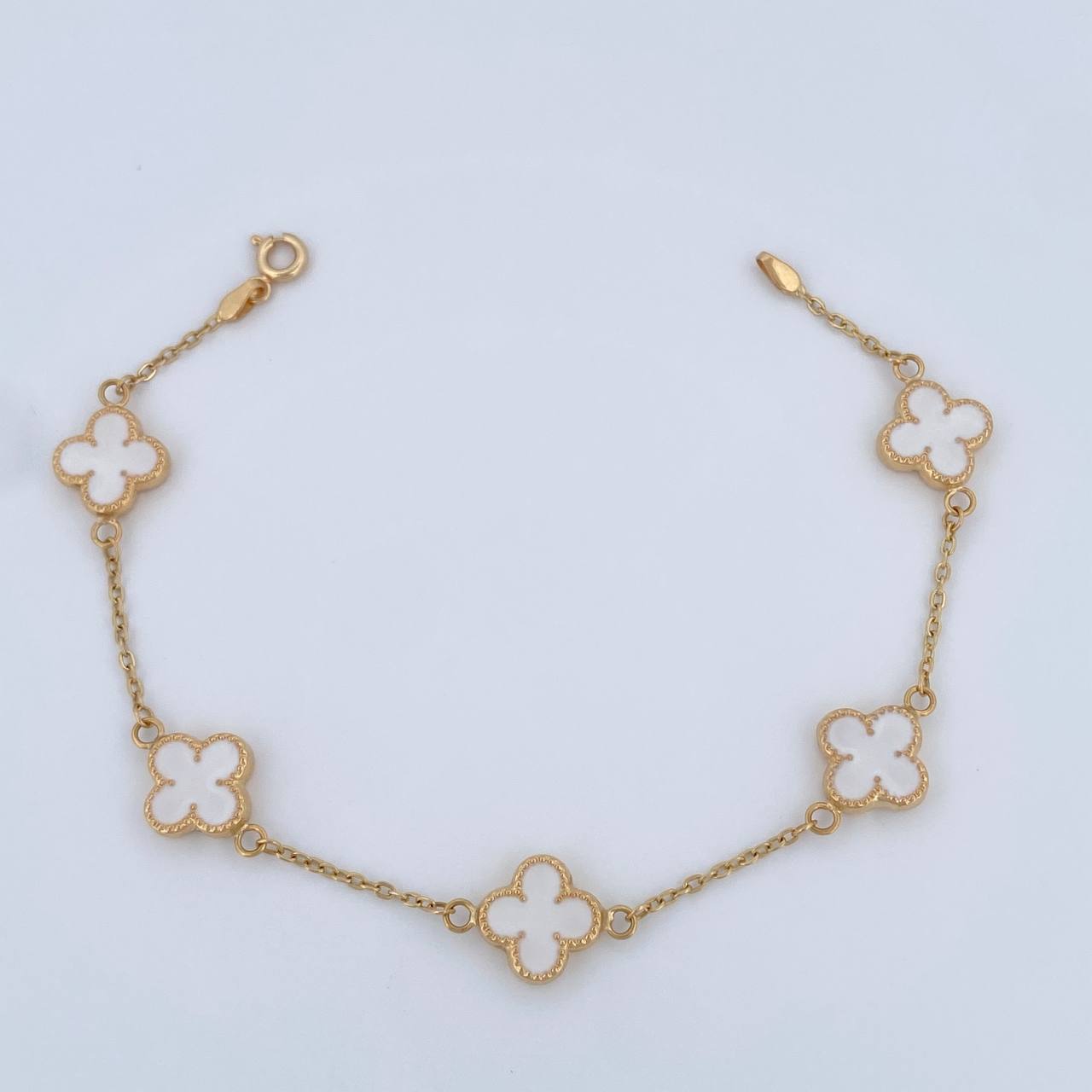 Pulso Trebol Aros Seguido 3.85gr / 7 in / Oro Amarillo 18K &