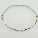 Pulso Aro Liso Ondulado 2.85gr / 7 in / 2mm Oro Blanco +4 18K ©