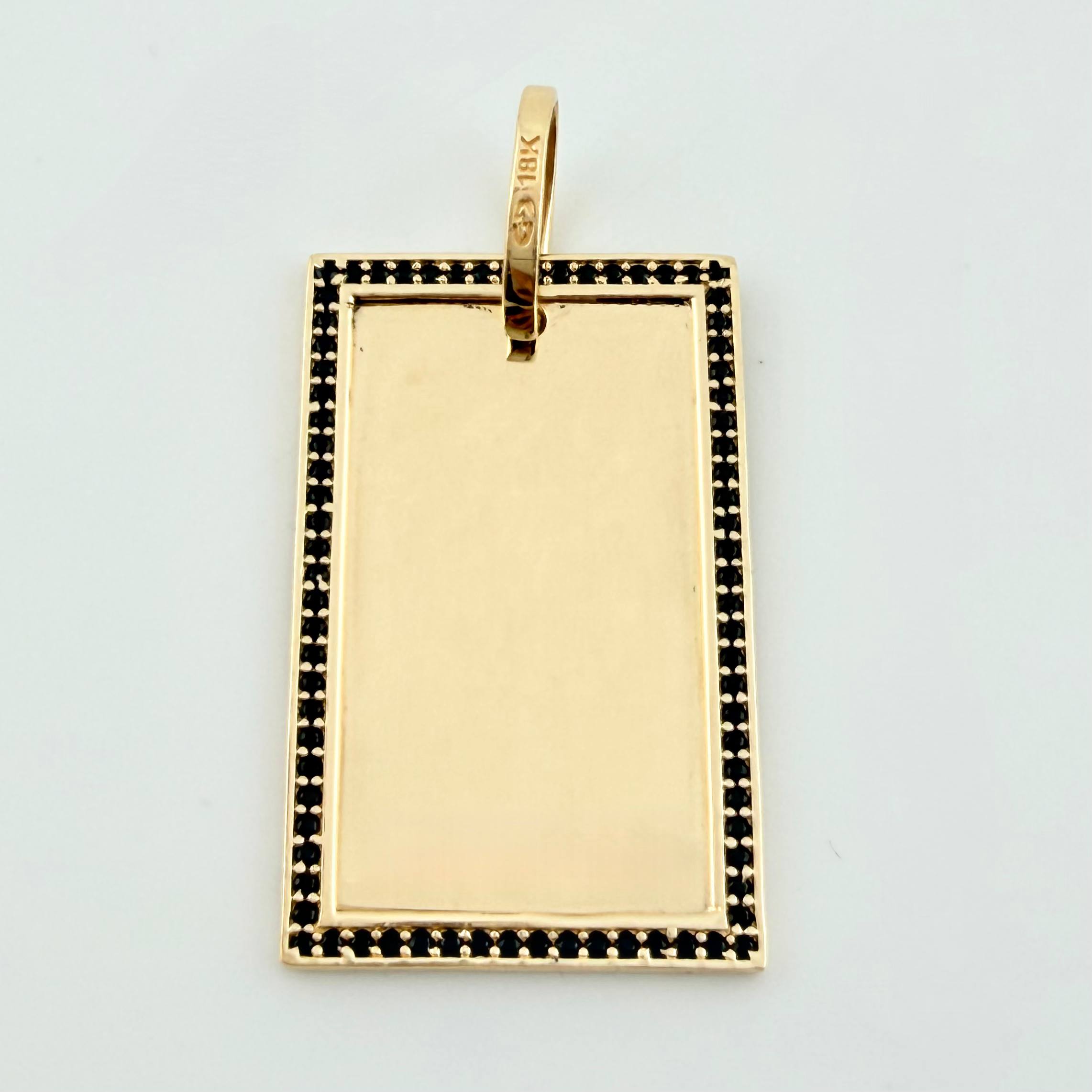 Dije Placa 9.35gr / 4.7cm / Oro Amarillo 18K