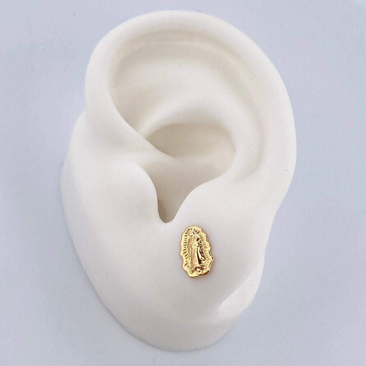 Virgin Guadalupe Stud Earrings 0.65gr / 18K Gold $