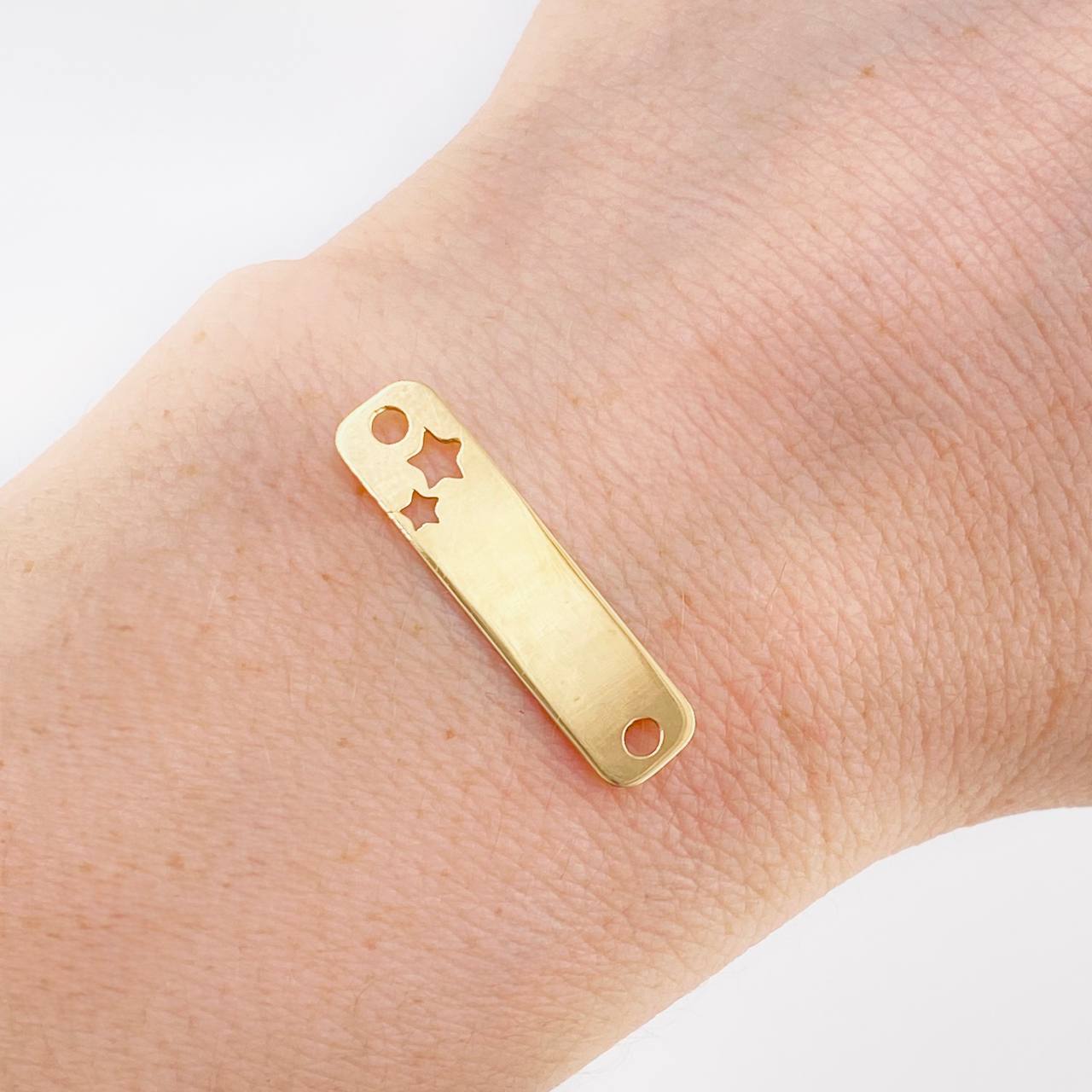 Charm Star Plate 0.8 g / 1 in 18K Yellow Gold