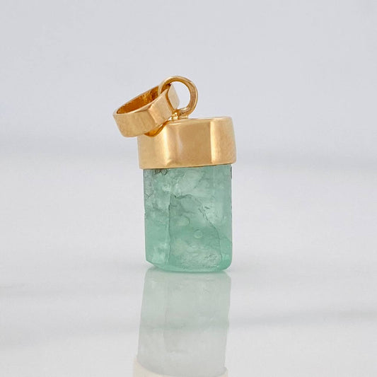 Rough Emerald Pendant 0.8g / 1/2 in 18K Yellow Gold