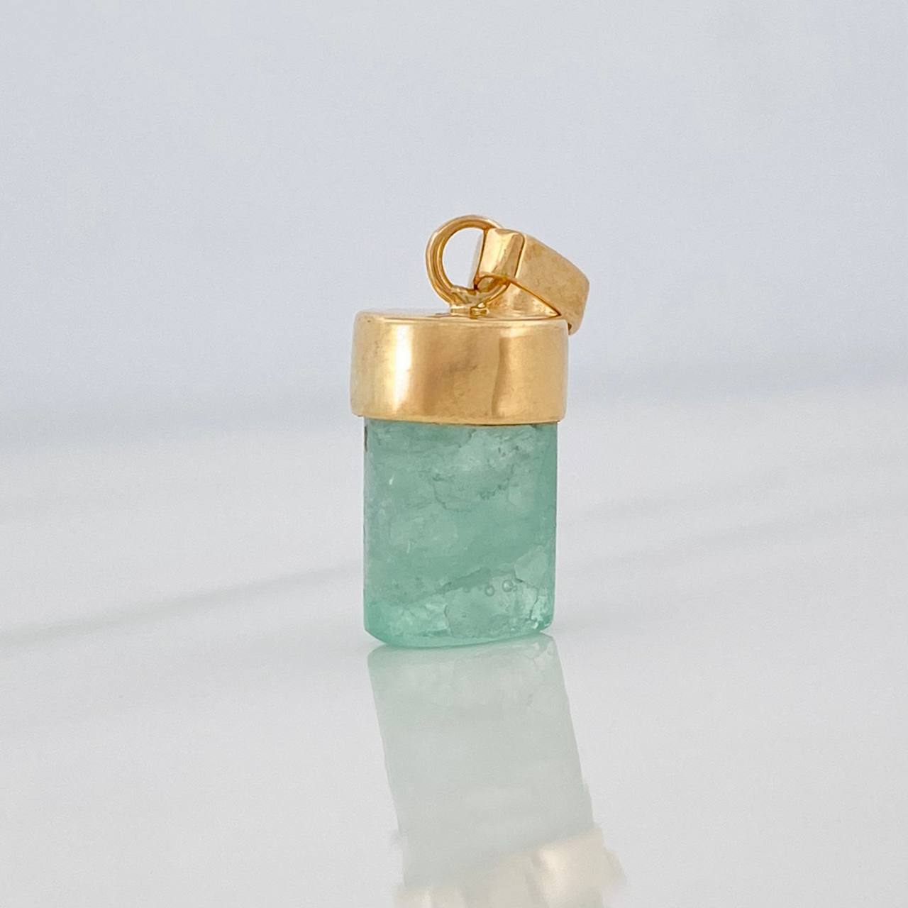 Dije Morralla Esmeralda 0.8g / 1/2 in Oro Amarillo 18K