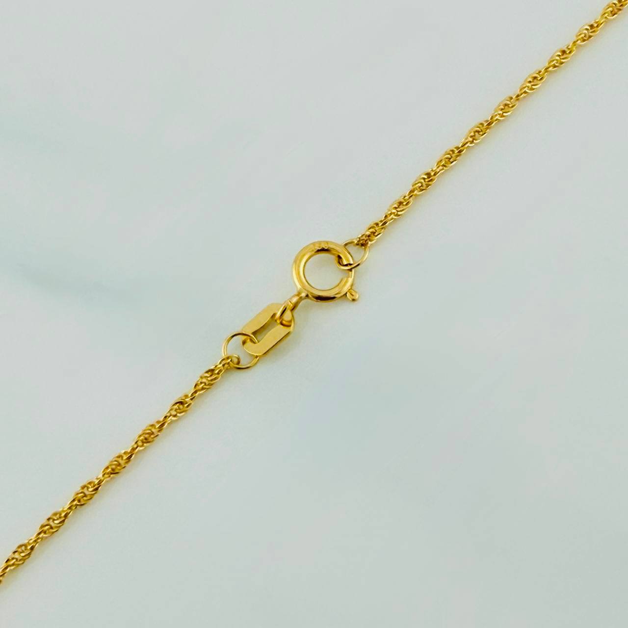 Set Lazo+Rectangular Esmeralda 1.1gr / 19 3/4 in / 1.2mm Oro Amarillo 18K &