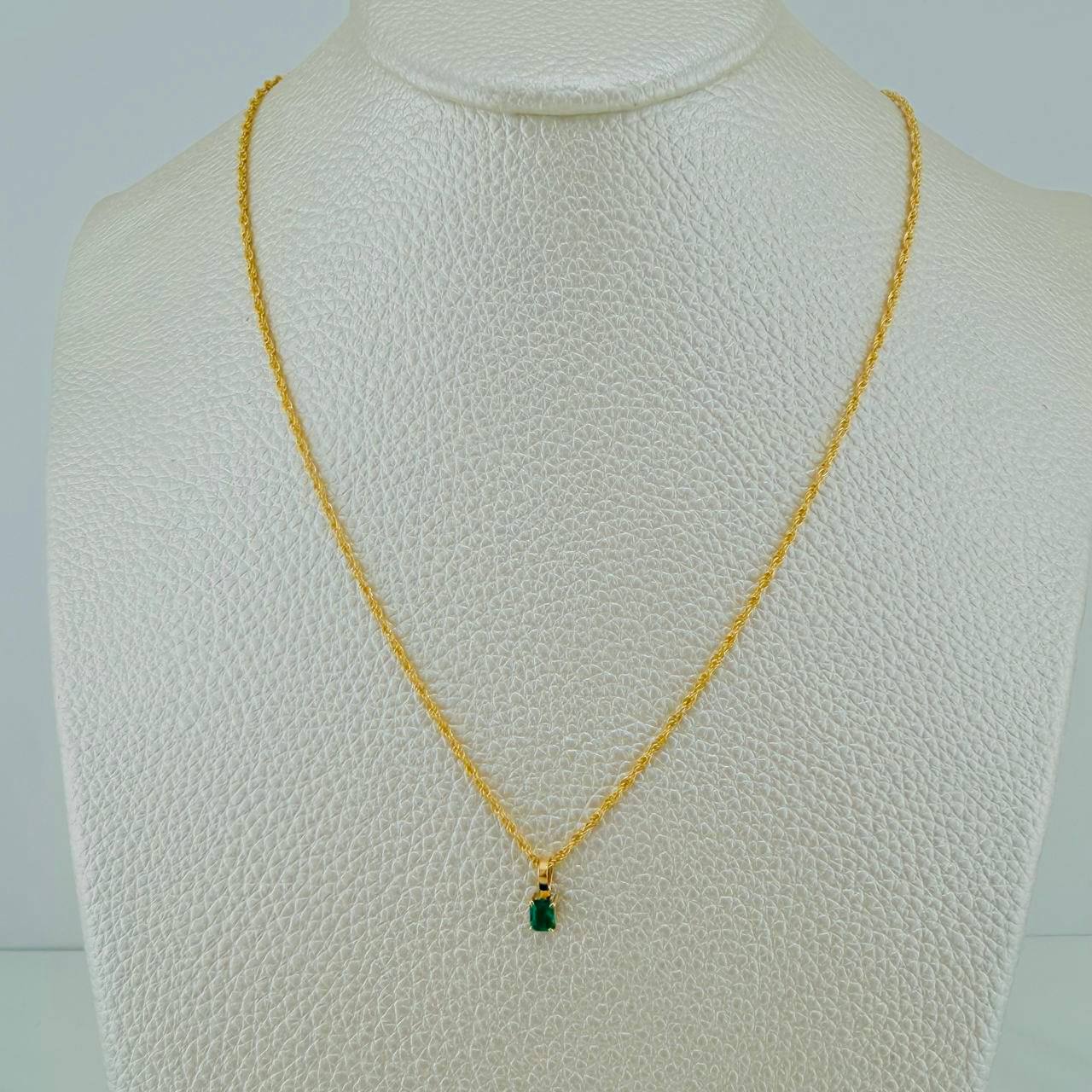 Set Lazo+Rectangular Esmeralda 1.1gr / 19 3/4 in / 1.2mm Oro Amarillo 18K &