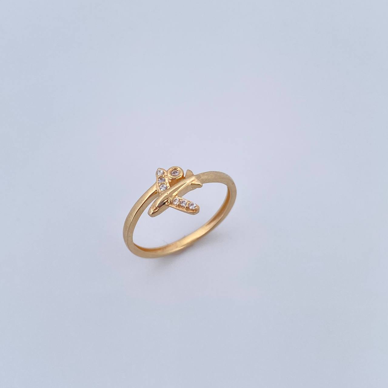 Airplane Ring 1.55gr / T6 / White Zircons 18K Yellow Gold $