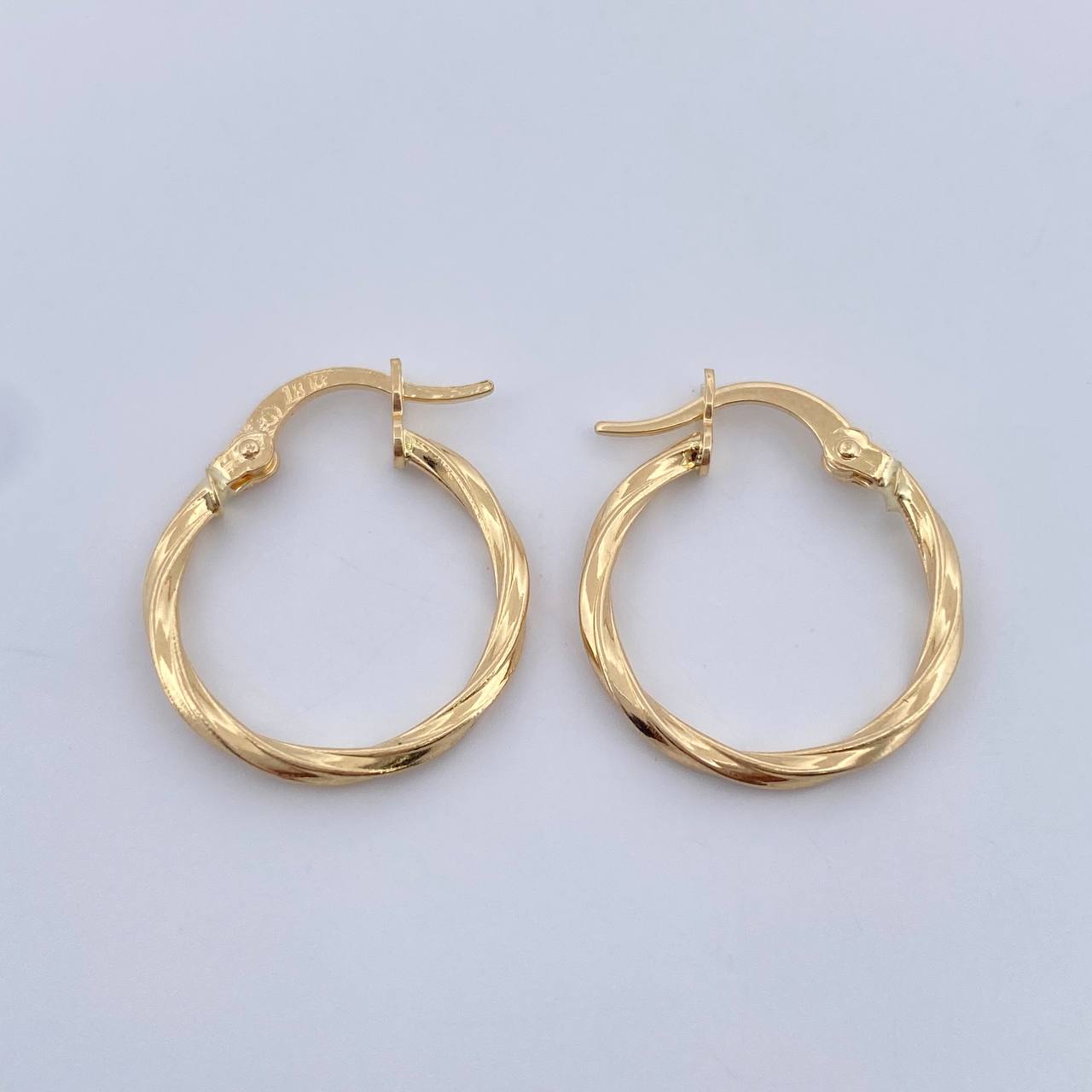 Hoop Earrings Jenn Mini 1.15gr / 2cm / Striped 18K Yellow Gold $