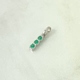Dije Trio Lineal 0.85gr / 2cm / Esmeraldas 15Pts Oro Blanco 18K (Joya) ©