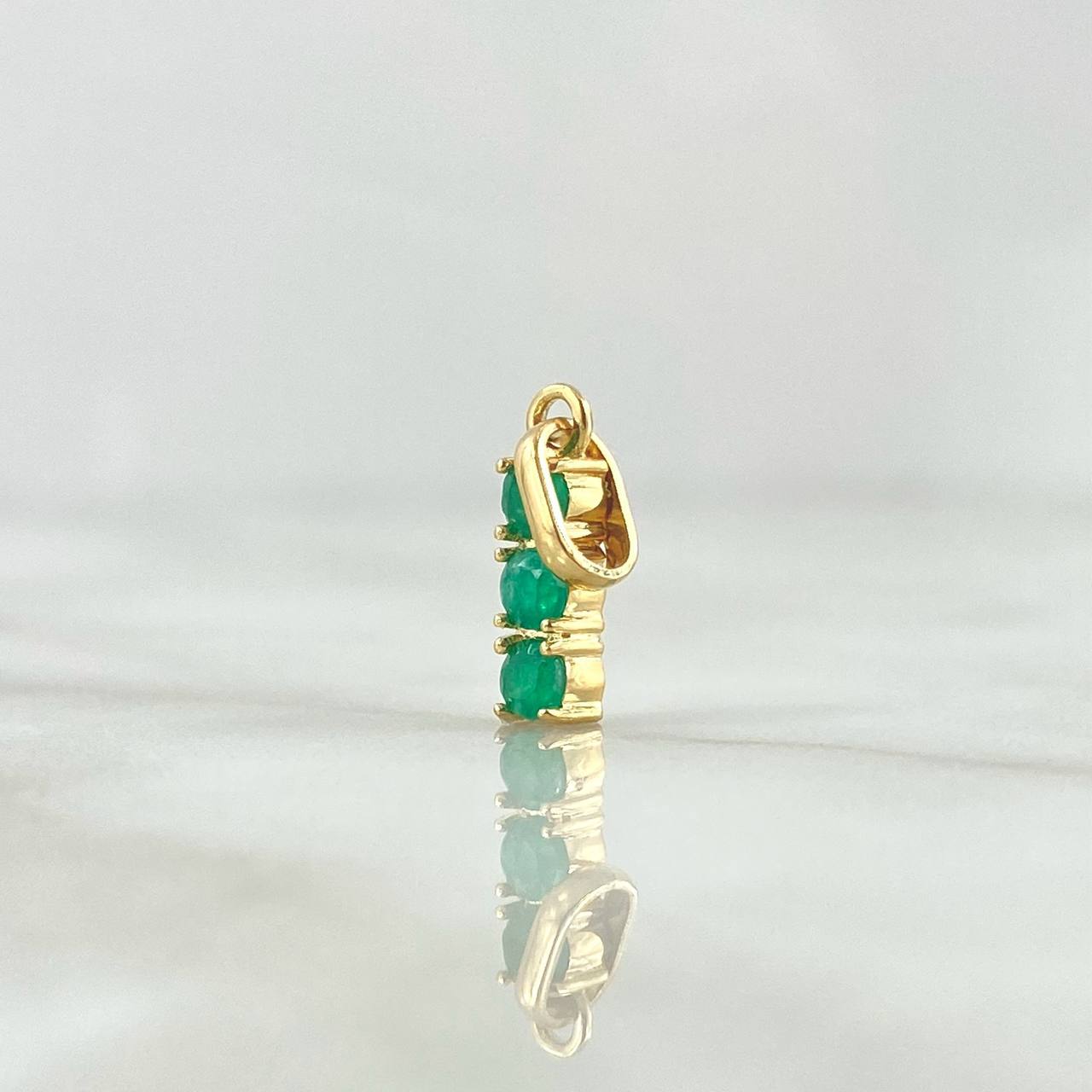 Dije Trio Lineal 1gr / 1.9cm / Esmeraldas 45Pts Oro Amarillo 18K (Joya) ©