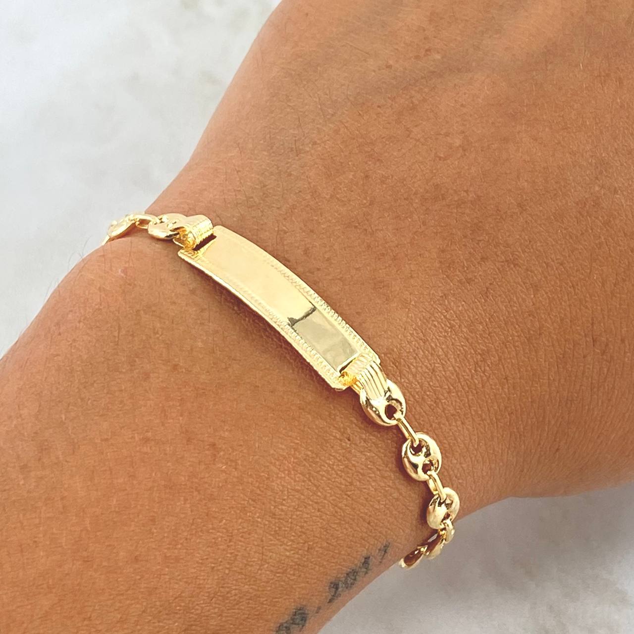 Bracelet GC 2.9gr / 16cm / 4.8mm Smooth - Rectangular Plate with Yellow Gold 18K Edged Border