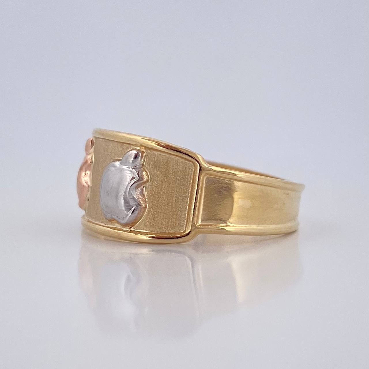 Apple Ring 1.8g / T8 1/2 Three Golds 18K