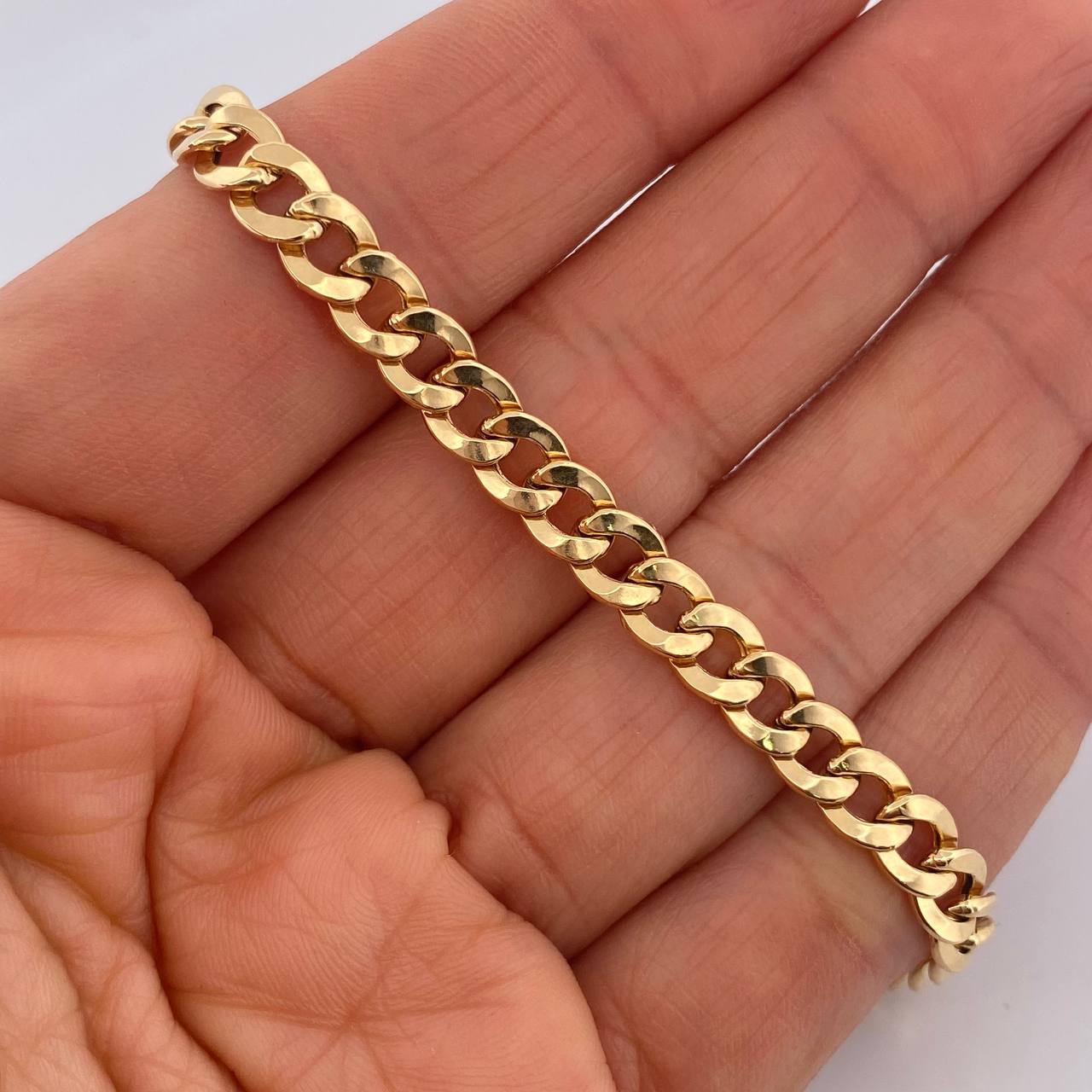 Cuban Links Bracelet 5.35gr / 8.2in / +0 18K Gold &