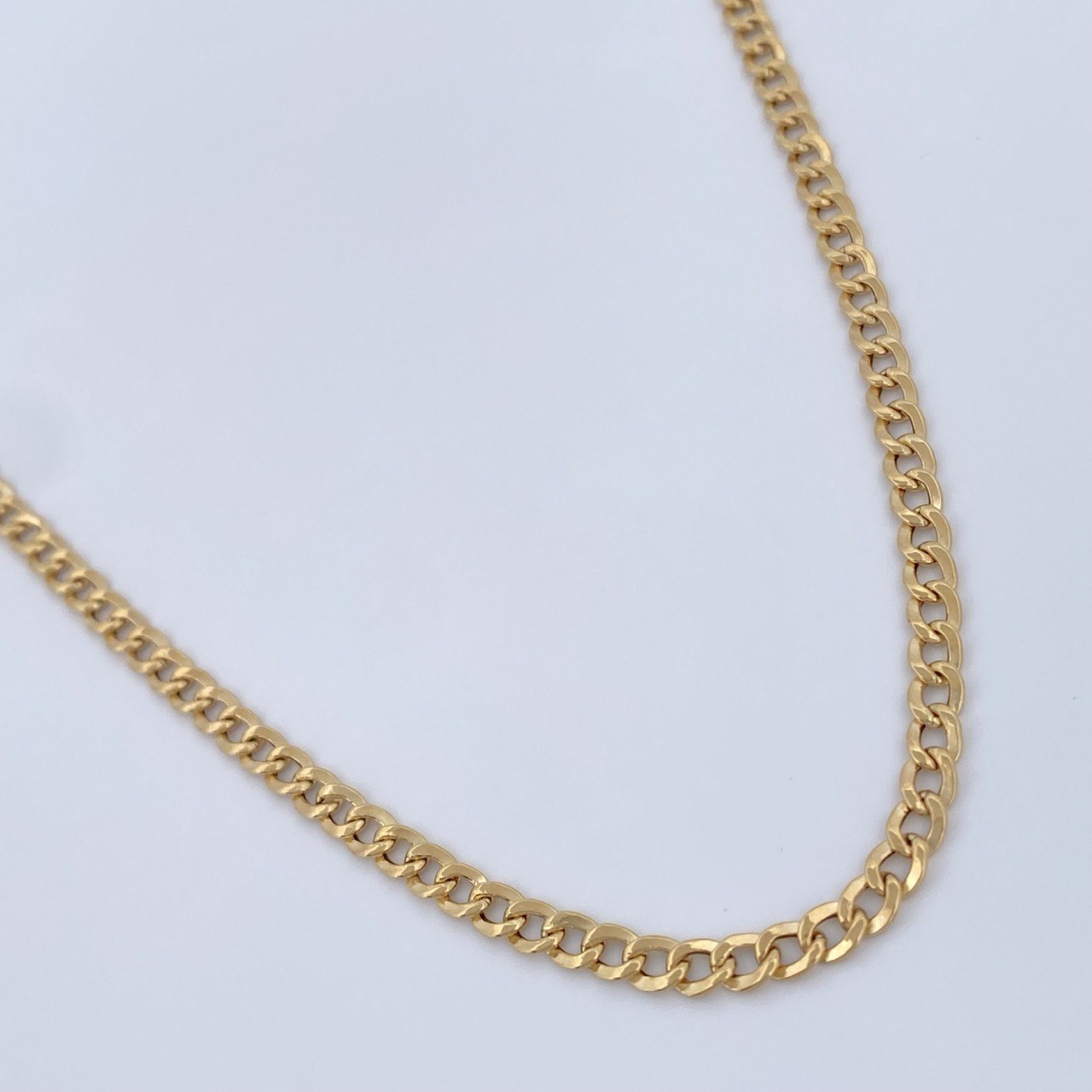 Cadena Cubana 5.4gr / 25 3/4 in / Oro Amarillo +1 18K $