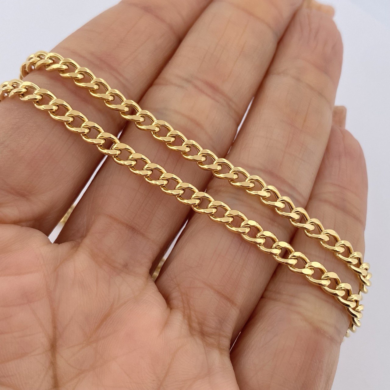 Cadena Cubana 12.45gr / 25 1/2 in / Oro Amarillo +1 18K $