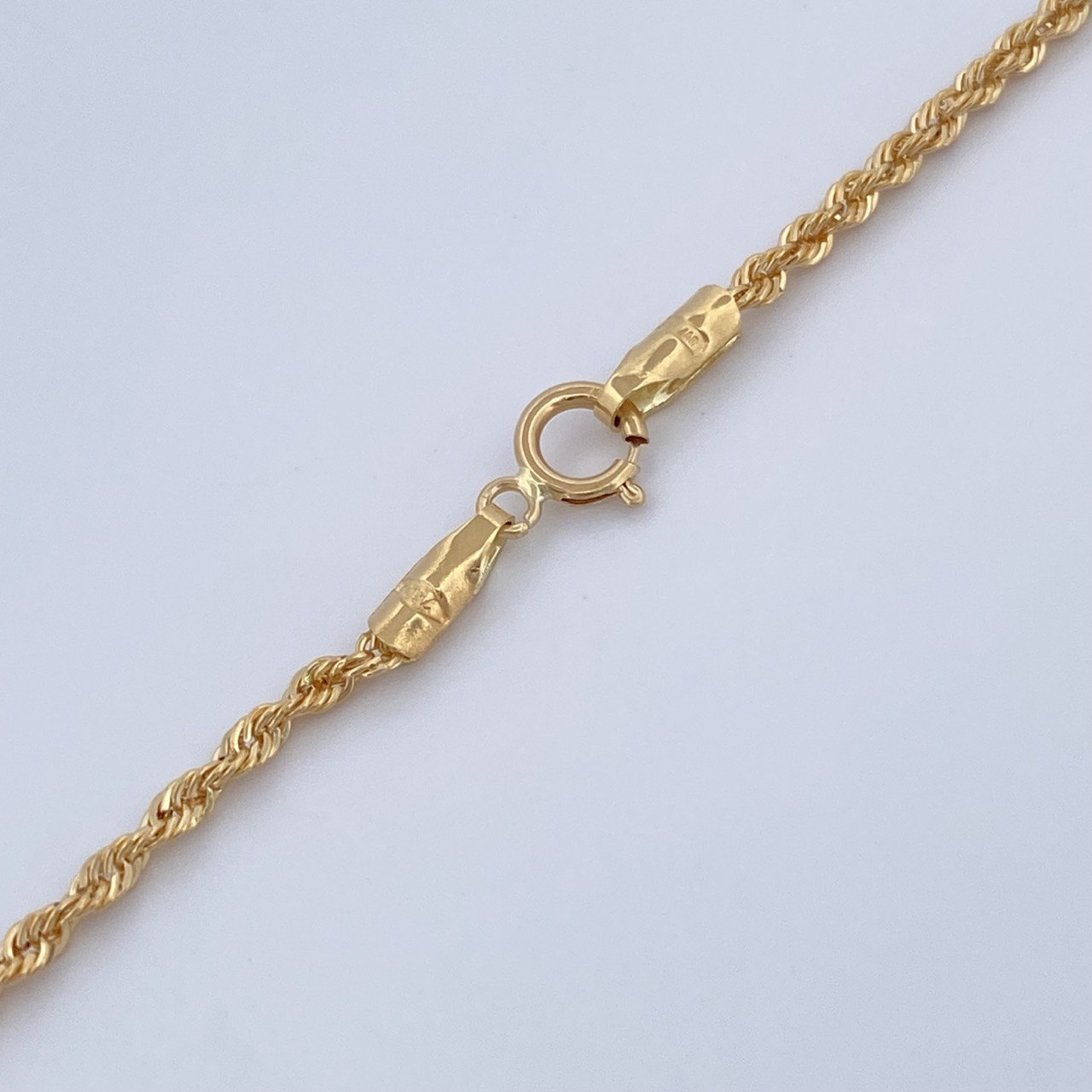 Rope Chain 1.5gr / 17 3/4 in / 18K Gold +3 $