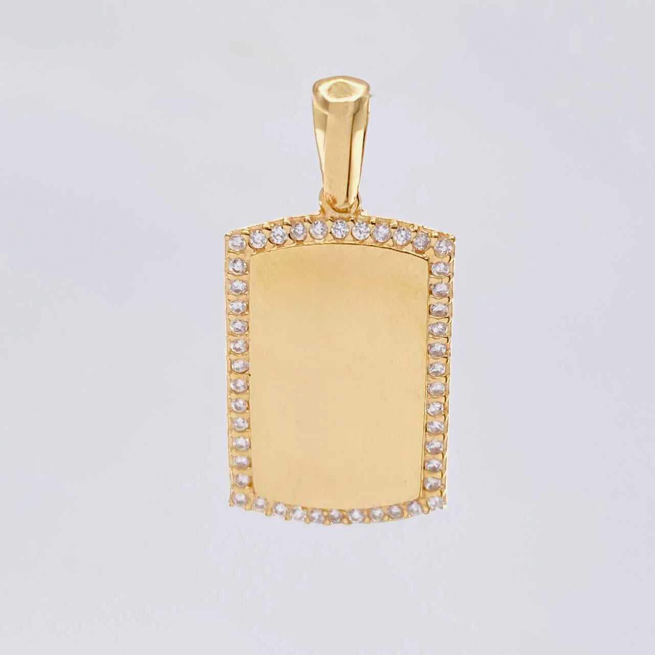 Dije Placa Bordeada 3.7g / 1 1/4 in Oro Amarillo 18K