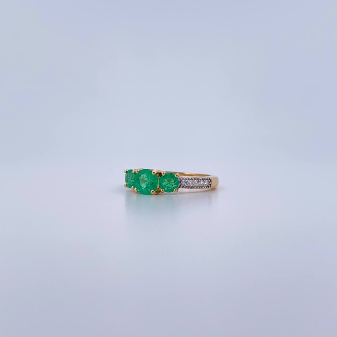 Ring Solitaire Churumbela 2.7gr / T6 1/4 / Emerald 1.16 Qts Diamond 12 Pts Two Yellows White Gold 18K (Jewel) &