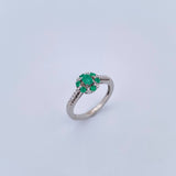Halo Ring Churumbela 2.75gr / Size 6 1/4 / Emerald 33 Pts Diamond 11 Pts 18K White Gold (Jewel) &