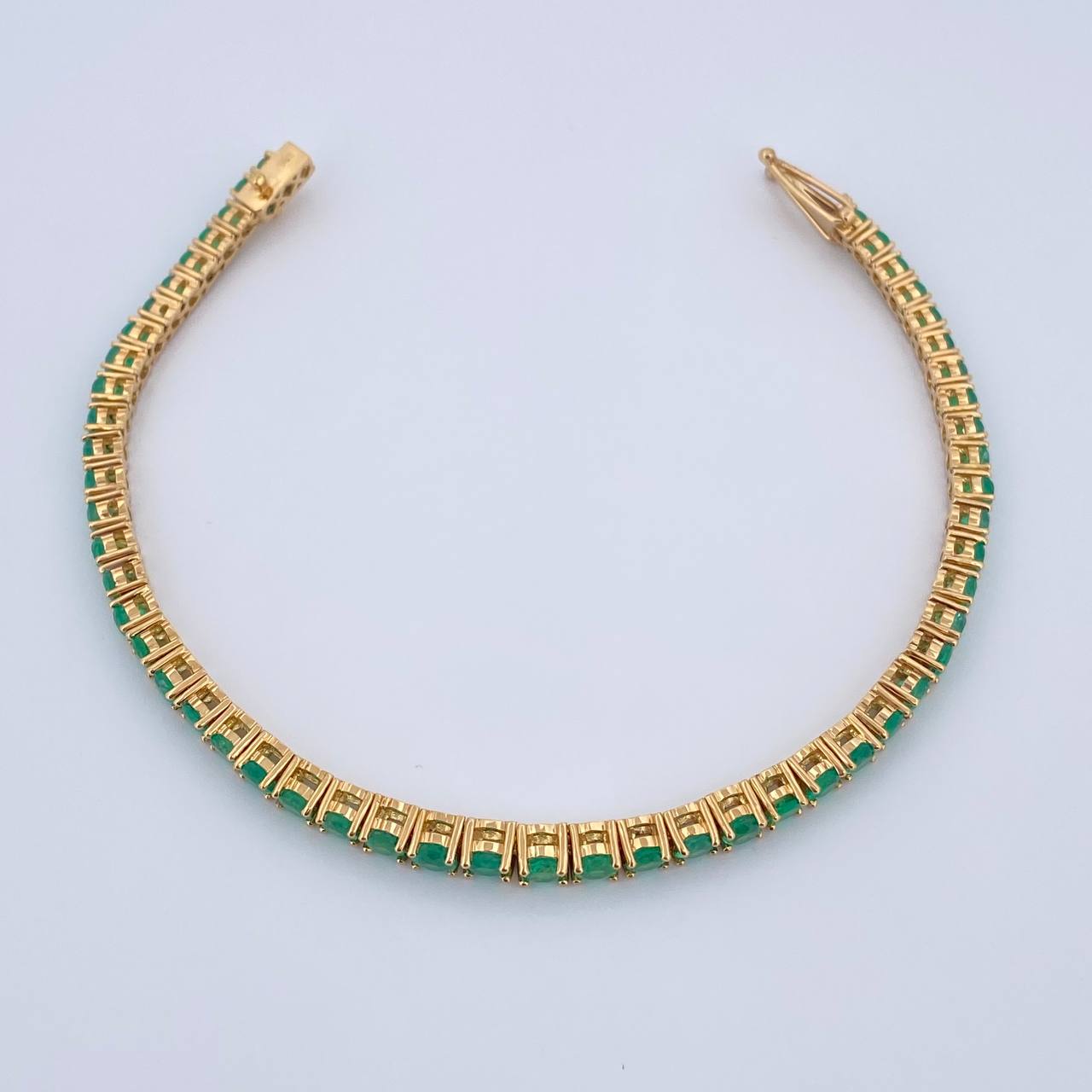 Bracelet Tennis 12.95gr / 17.6cm / 3.7mm Emerald 5.63 Qts 18K Yellow Gold (Jewel) &