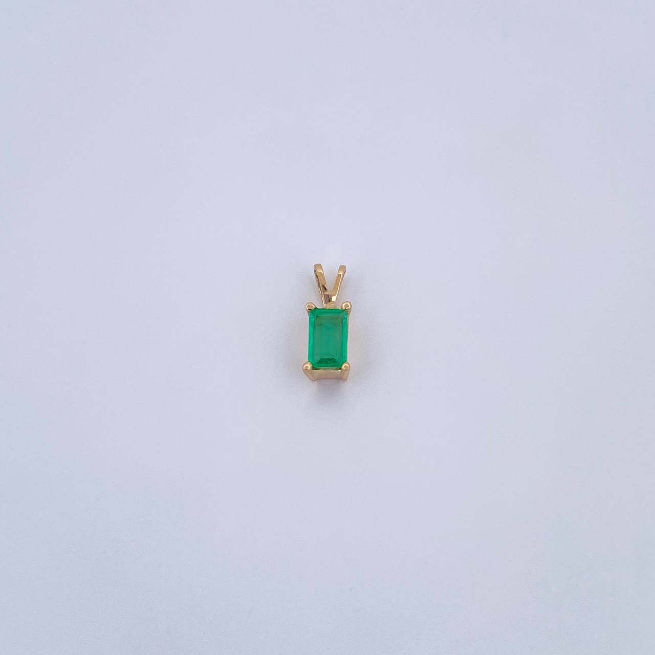 Pendant Rectangle 0.5gr / 1cm / Emerald 32 Pts 18K Yellow Gold (Jewel) &
