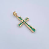 Dije Cruz Pontificia 3.3gr / 3.7cm / Esmeralda 79 Pts Oro Amarillo 18K (Joya) &